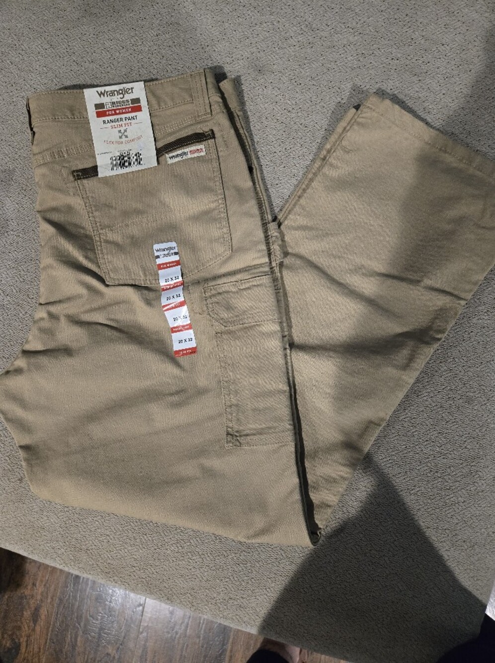 Wrangler Women's RIGGS Workwear Ranger Slim Cargo Pant